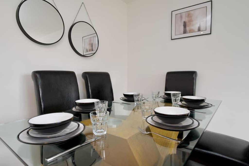 Highley'S Nest - Fully Furnished Gem, Free Private Parking, Sky Tv & Netflix Villa Coventry Eksteriør bilde